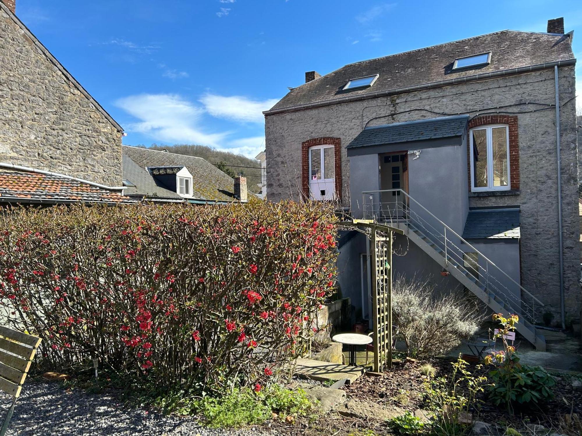 2Pas2Meuse Apartman Waulsort Kültér fotó